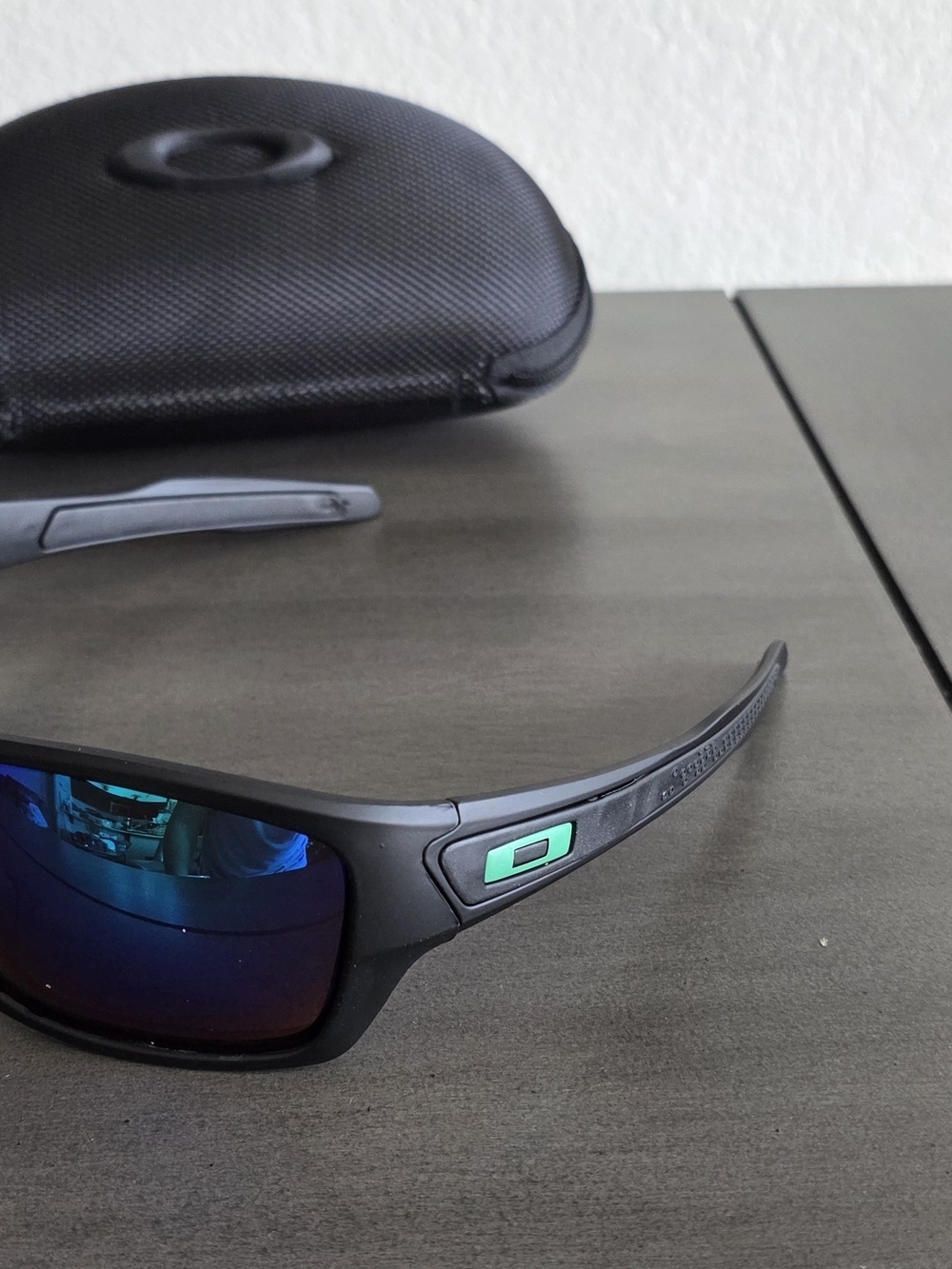 Oakley Turbine